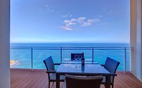 Luxurious Apt With Ocean Views And Pool In Tigne Point