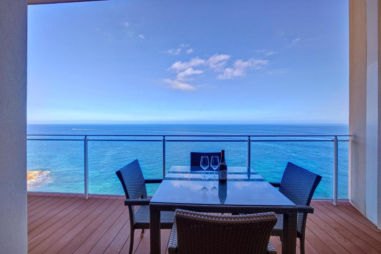 Luxurious Apt With Ocean Views And Pool In Tigne Point Sliema Zewnętrze zdjęcie
