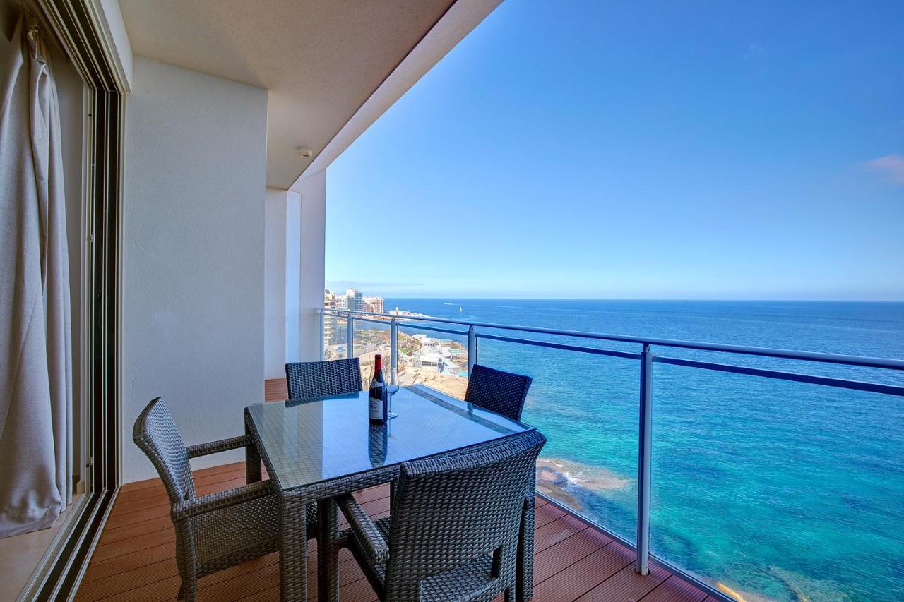 Luxurious Apt With Ocean Views And Pool In Tigne Point Sliema Zewnętrze zdjęcie